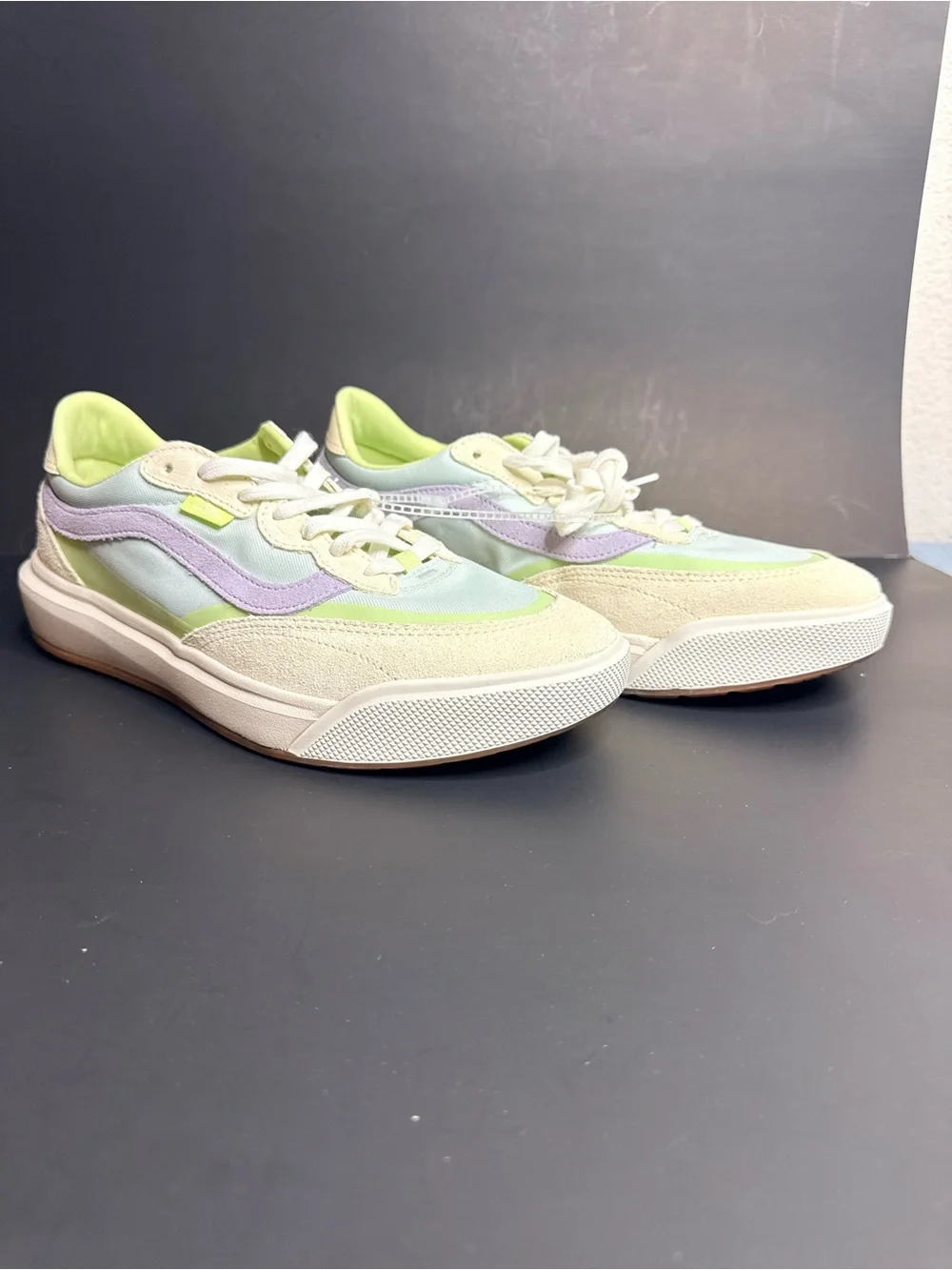 Vans MTE Sneakers Men’s 11.5 Women’s 13 Pastel Mint Lavender Suede NWOT